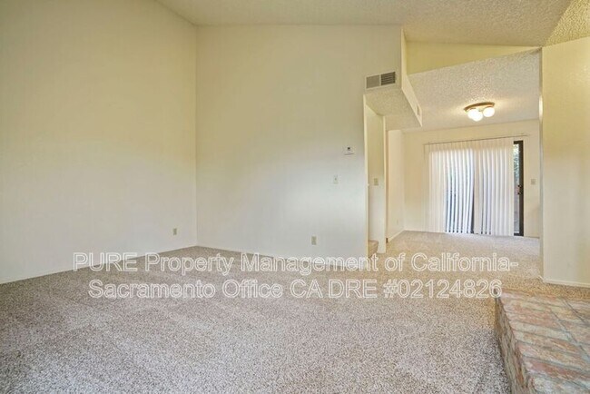 Building Photo - 6340 T St
