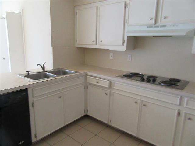 Foto del edificio - 9516 Summerhill Ln