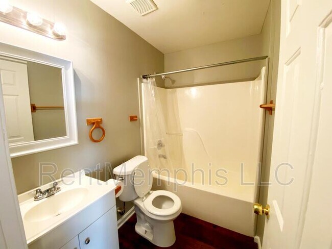 Foto del edificio - 1068 S Greer St