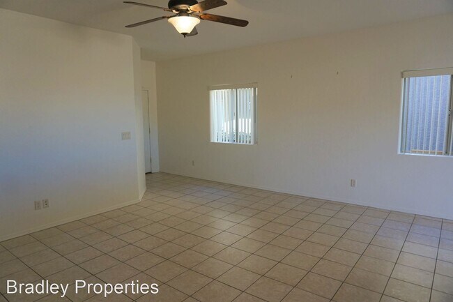 Building Photo - 3 br, 2 bath House - 2224 La Brisas Way