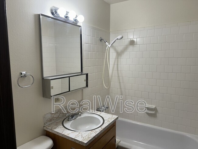 Foto del edificio - 401 SE 9th St