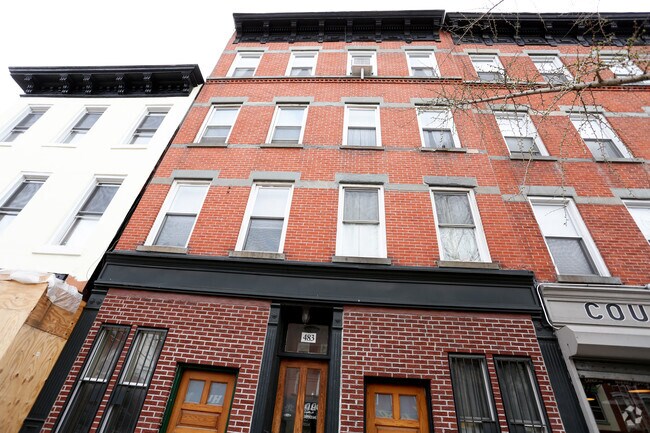 Building Photo - 483 Court St