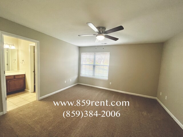 Building Photo - 2870 Russell Dr