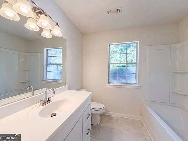 Building Photo - 105 Nanci Ct