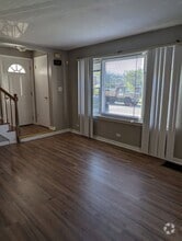 Building Photo - 2159 E 97th St