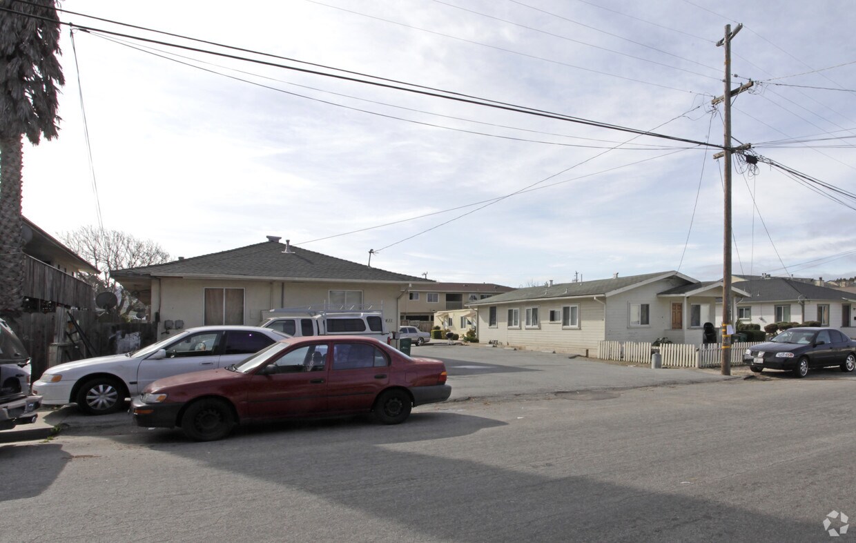 Foto del edificio - 930-936 Harcourt Ave