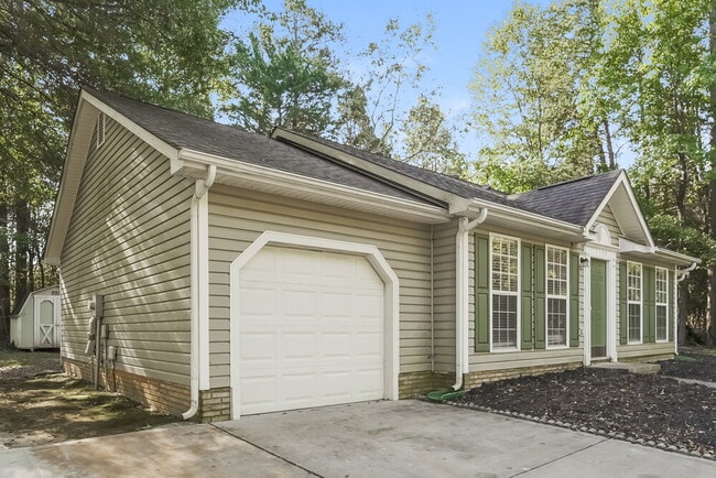 Building Photo - 7330 Chidley Dr