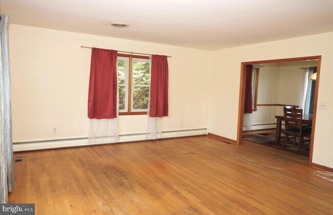 Foto del edificio - 7135 Bowers Rd