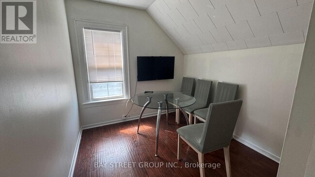 Photo du bâtiment - 4138 Drummond Rd