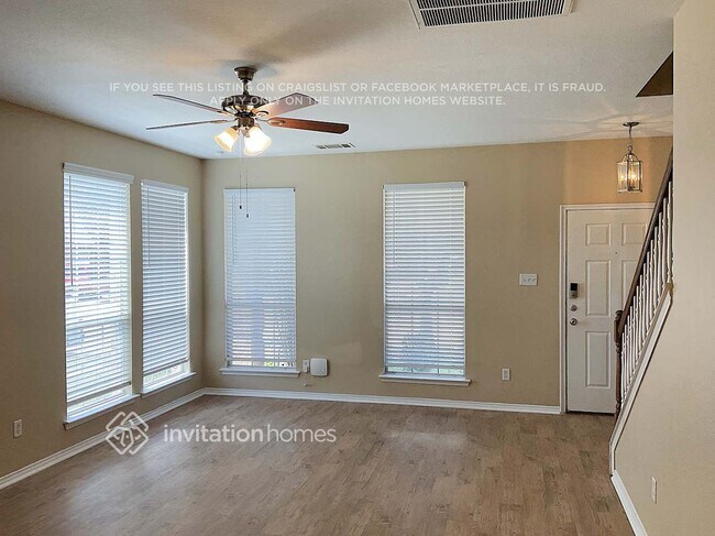 Foto del edificio - 1233 Juniper Ln