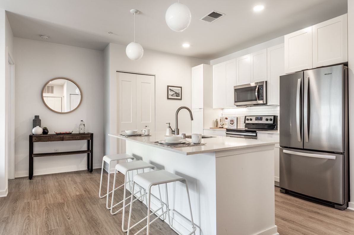 2BR, 2BA - 1,044SF - Kitchen - Vim Vigor Lofts