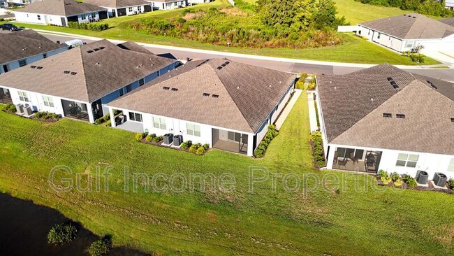 Building Photo - 411 157th Ct E