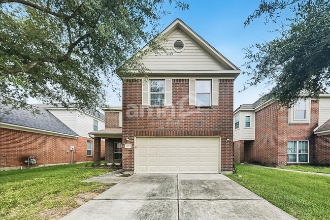 Building Photo - 4719 Blue Spruce Hill St
