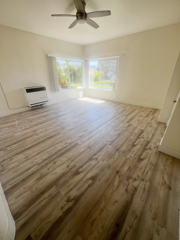 Foto del edificio - 244 Cliff Dr