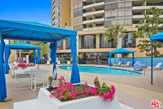 Building Photo - 4316 Marina City Dr