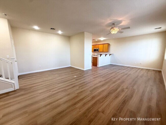 Foto del edificio - 4074 Sparrow Rock St