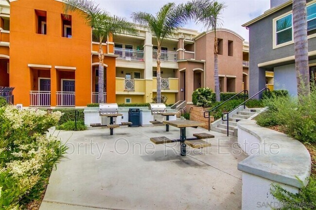 Building Photo - 3474 Sandcastle Ln