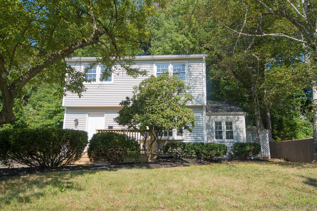 Primary Photo - 108 Cortland Cir