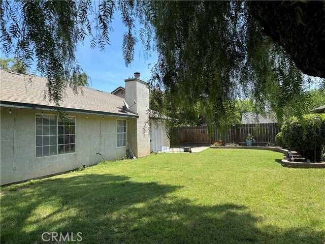Building Photo - 832 San Pablo Ave