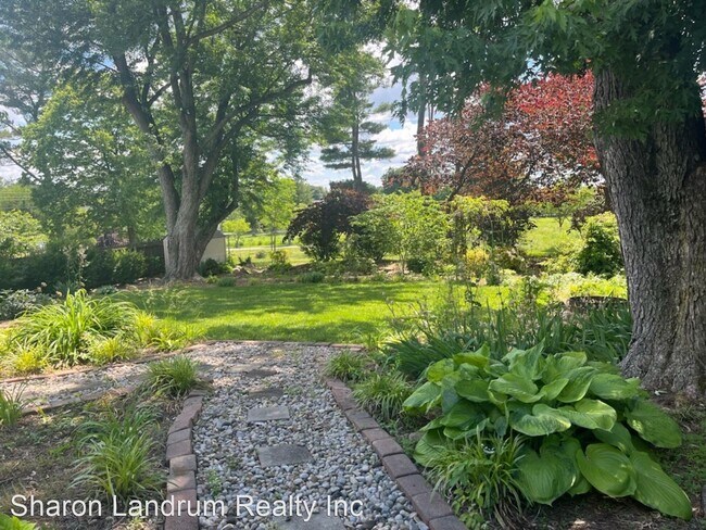 Foto del edificio - 3 br, 2.5 bath House - 1104 Meadowridge Trail