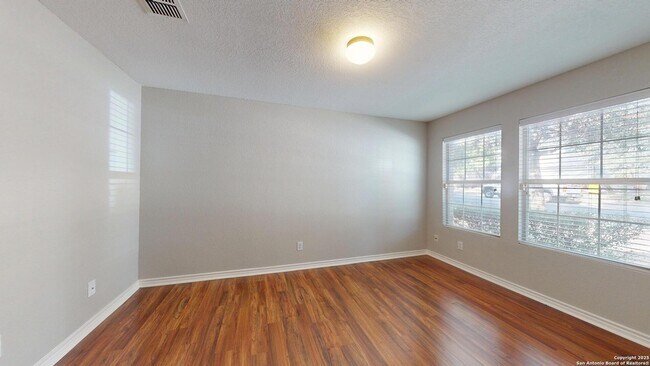 Foto del edificio - 9515 Boatman Pier