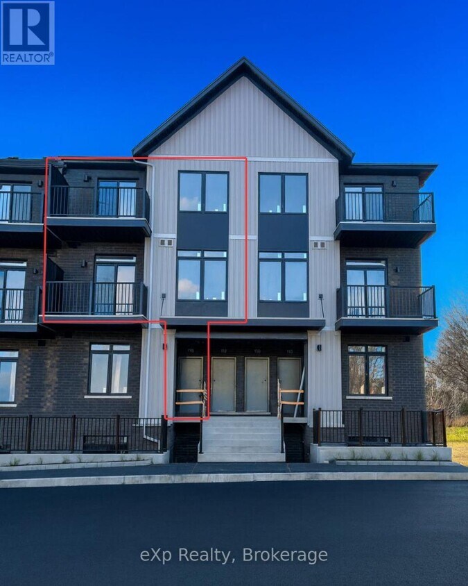 Primary Photo - 824 Woolwich St