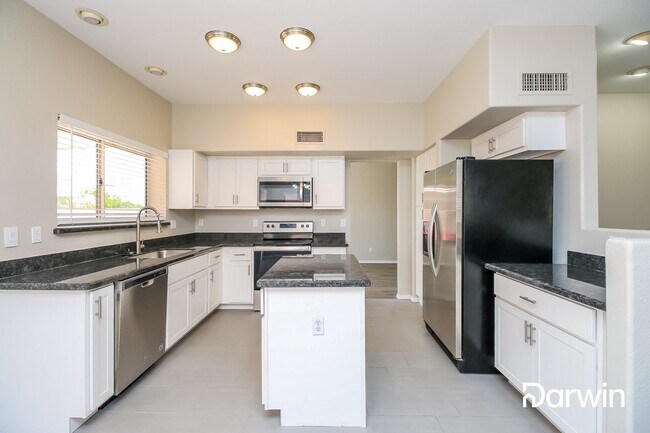 Building Photo - 15407 S 42nd St, Phoenix, AZ 85044