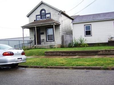 Primary Photo - 1041 Fairview Ave
