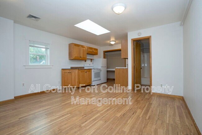 Foto del edificio - 348 N Jefferson Ave