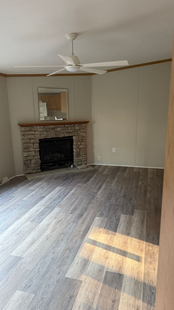 Building Photo - Large 3 bedroom Single Family Home