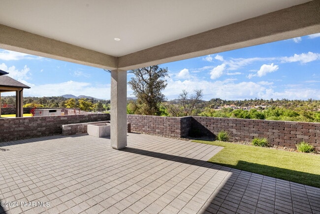 Foto del edificio - 1328 Rockwood Dr