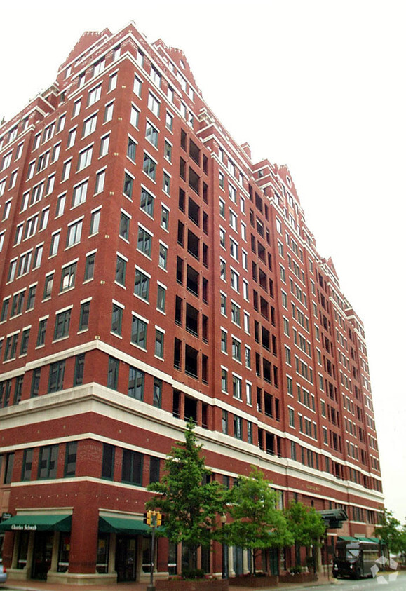 Primary Photo - Sundance West - Sundance Square