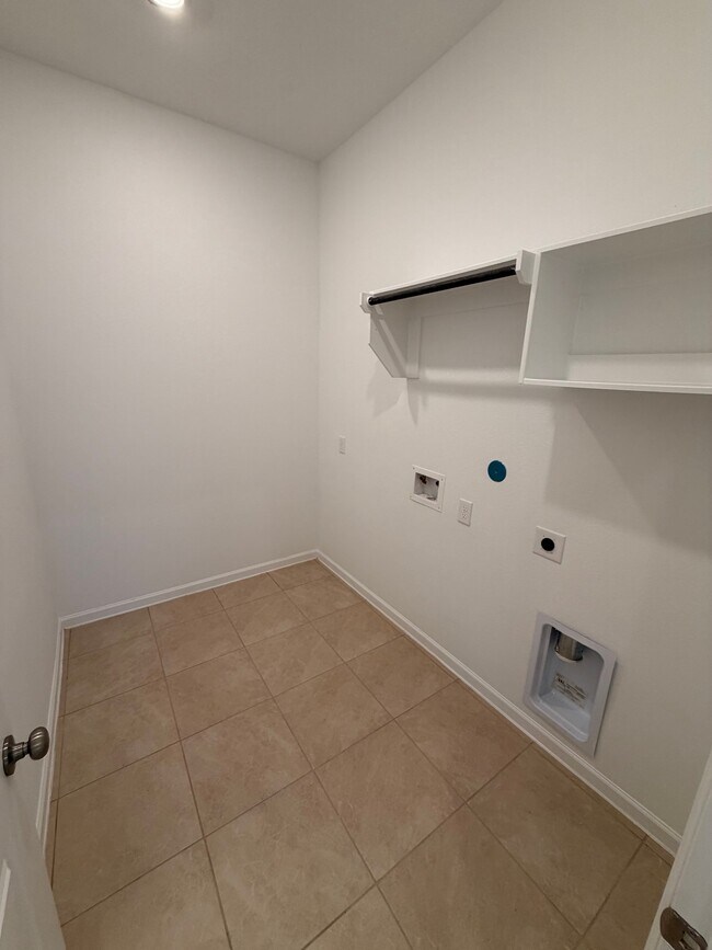 Foto del edificio - 9419 Thornbluff Crk Ct