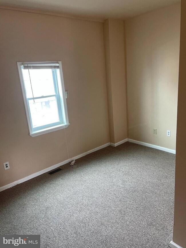 Foto del edificio - 2426 N 33rd St
