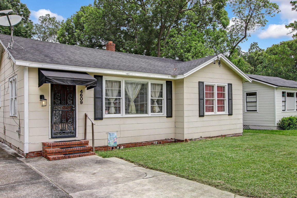 Primary Photo - 4609 Royal Ave