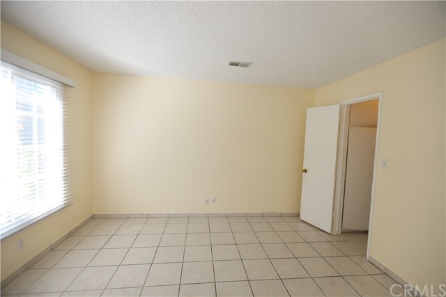 Primary Photo - 1845 Anaheim Ave