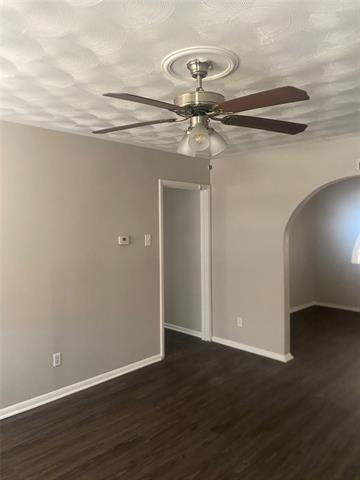 Building Photo - 5015 Dupont Dr