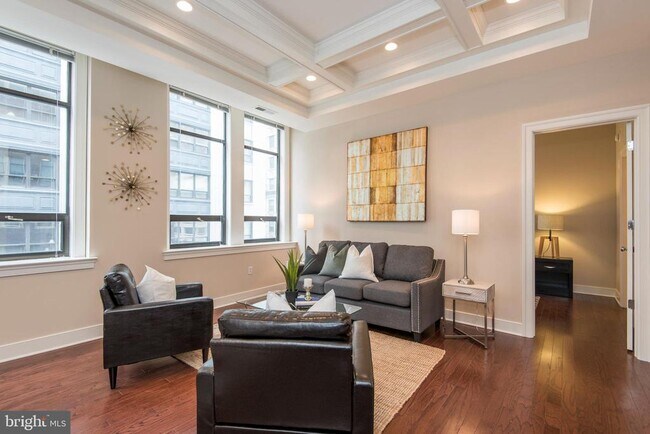 Building Photo - 1501 Locust St