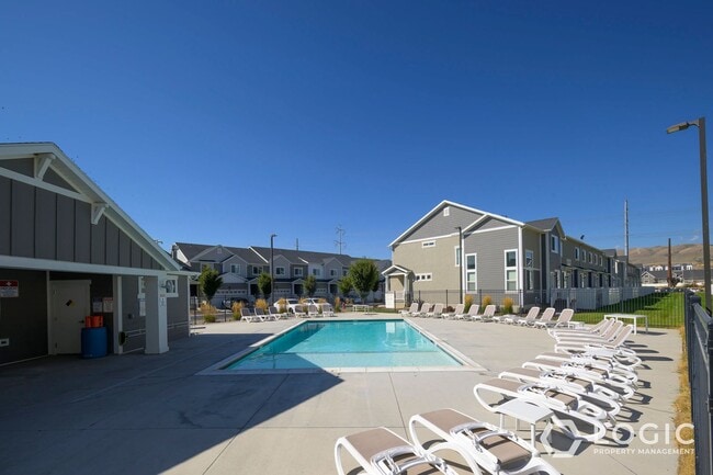 Foto del edificio - Beautiful Townhome for Rent!