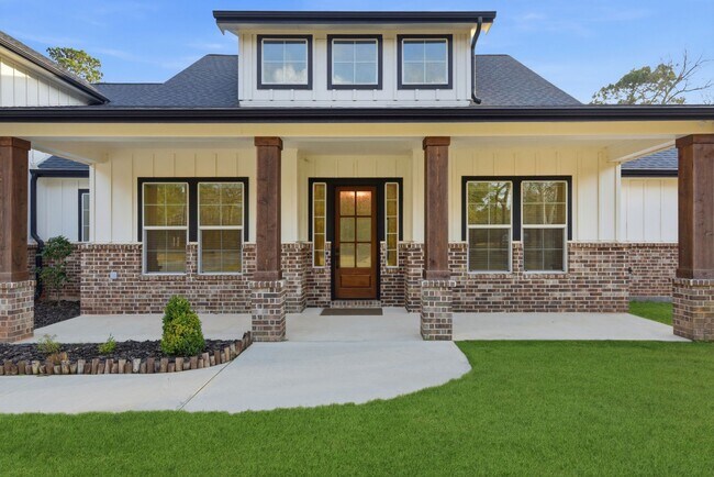 Foto del edificio - 19330 Veterans Rd