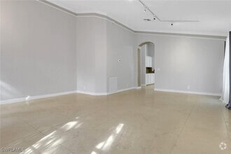Building Photo - 15028 Savannah Dr