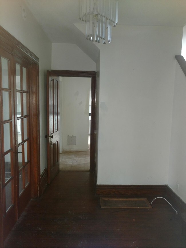 Foto del edificio - 165 Mc Ardle St