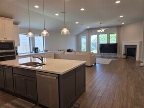 Building Photo - 10022 Starry Night Ln