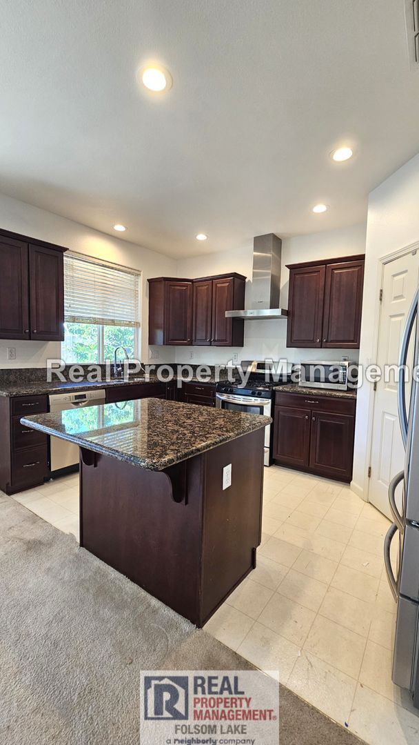 Foto del edificio - Updated 3 Bed 2 Bath Home on quiet Court