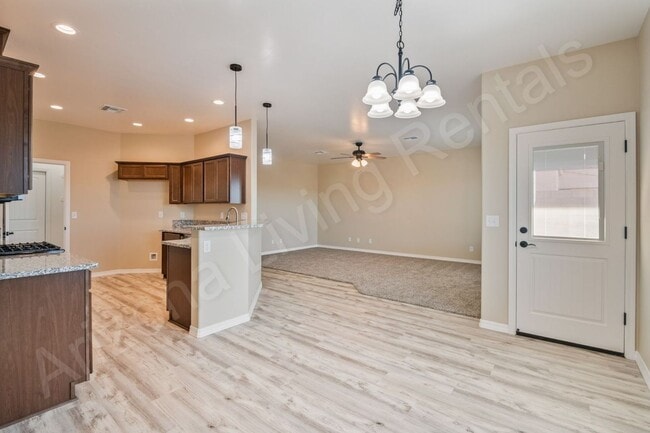 Building Photo - MOVE IN SPECIAL, $850 OFF FIRST MONTH