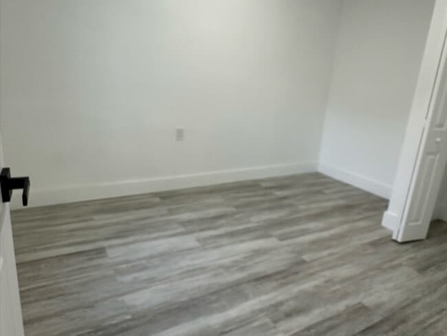 Building Photo - 901 NW 46th St