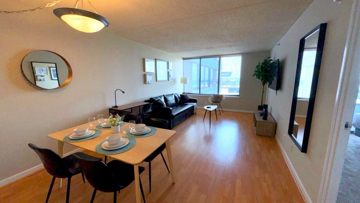 Foto principal - 401 12th St S