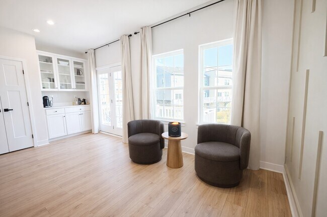 Foto del edificio - 134 Smt Pt Blvd