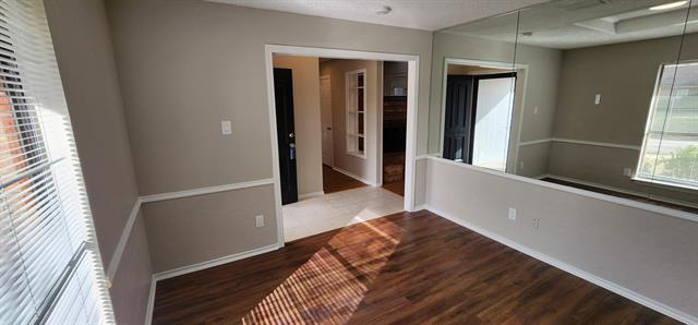 Foto del edificio - 4541 Lone Grove Ln