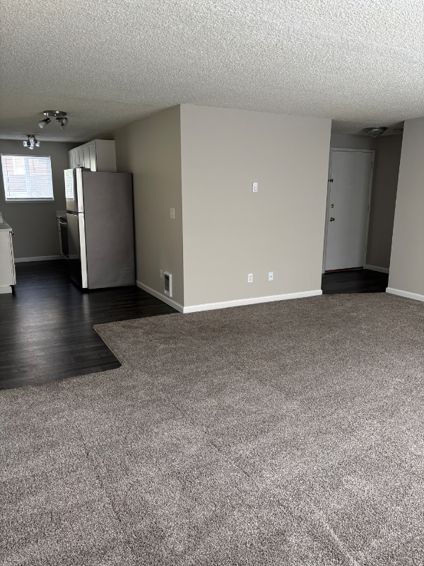 Photo - 1618 Kent Des Moines Rd Apartment
